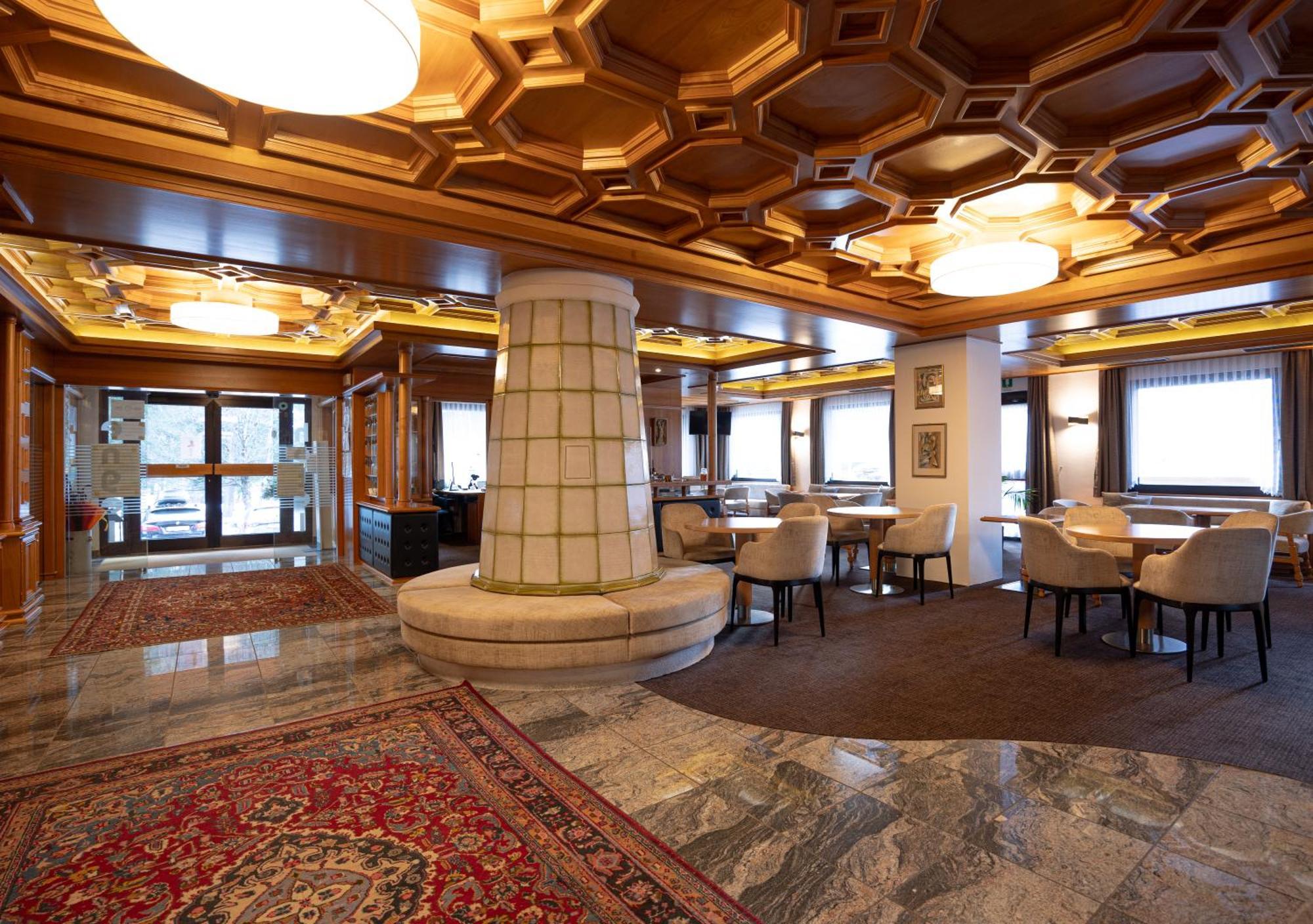 Hotel Engel Каназей Екстериор снимка