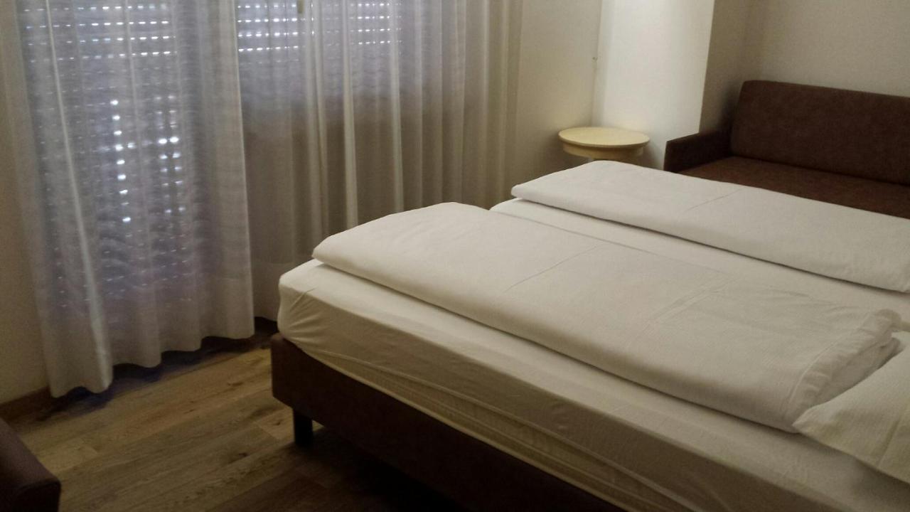 Hotel Engel Каназей Екстериор снимка