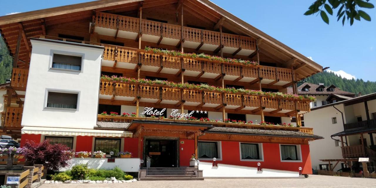 Hotel Engel Каназей Екстериор снимка